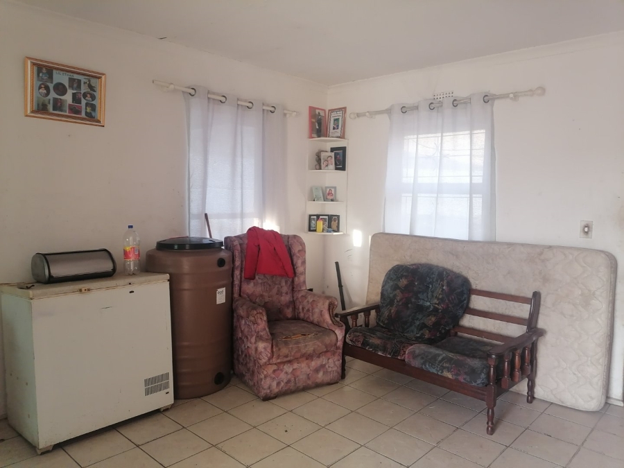 2 Bedroom Property for Sale in Gaylee Western Cape